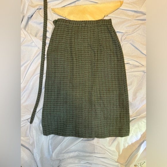 Vintage British Walker Summit of Boston Wool Skirt - Picture 2 of 11